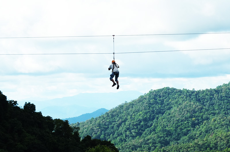 Skyline adventure The real zipline on the stuning of chiang mai